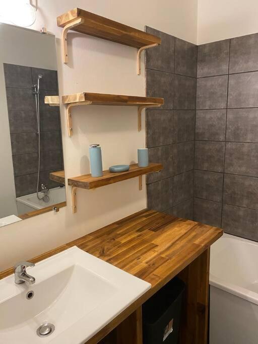 Appartement Proche Conservatoire Hyper Centre Реймс Екстериор снимка